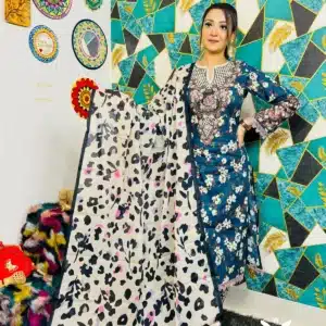 Floral print in royal blue