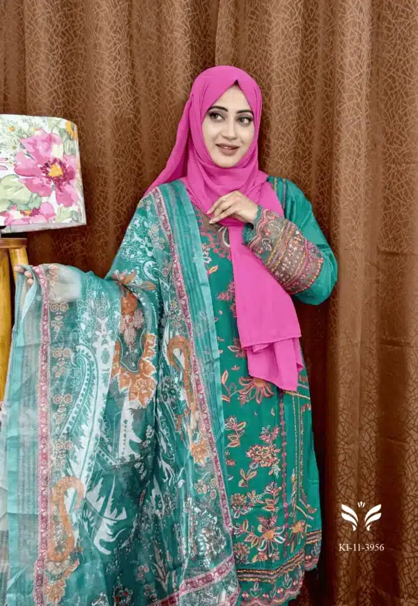 Ethnic inspired stitched 3 piece kamiz set