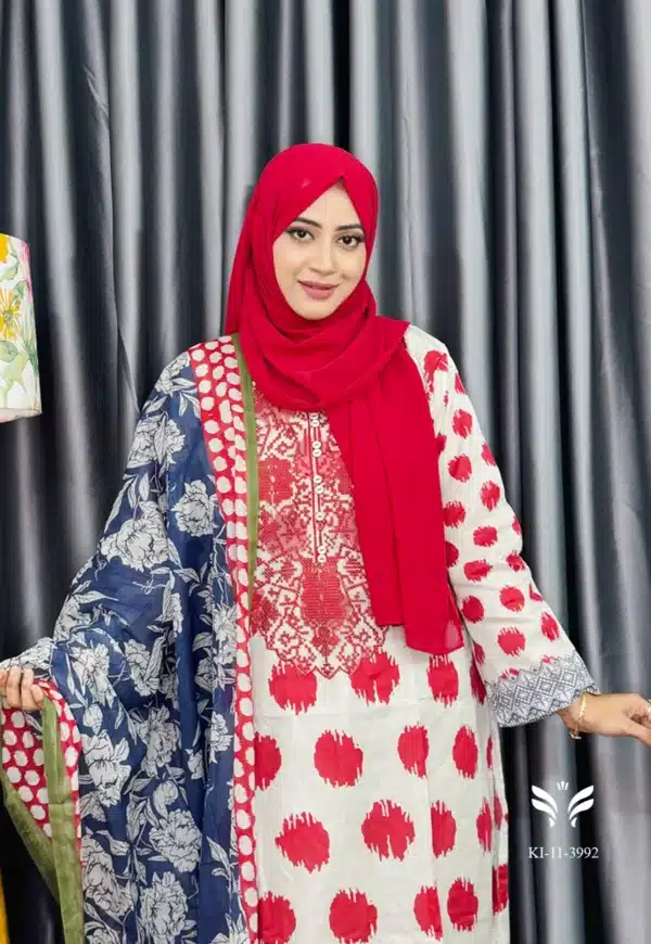 Pakistani Zainab Chottani inspired - Image 2