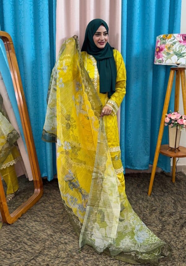 Pakistani Qalamkar inspired Stitched 3 piece kamiz Set