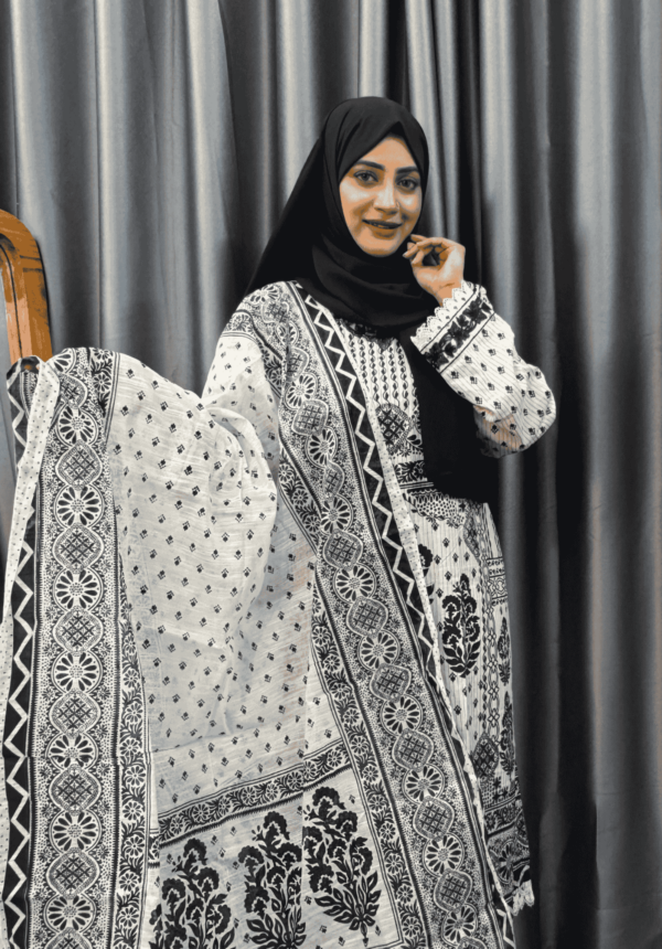 Sadabahar inspired Stitched 3 piece kamiz Set - Image 2