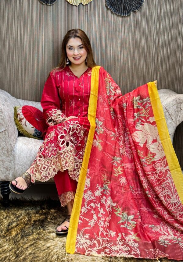 Pakistani NUREH inspired Stitched 3 piece kamiz Set - Image 3