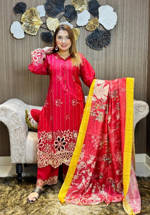 Pakistani NUREH inspired Stitched 3 piece kamiz Set - Image 2