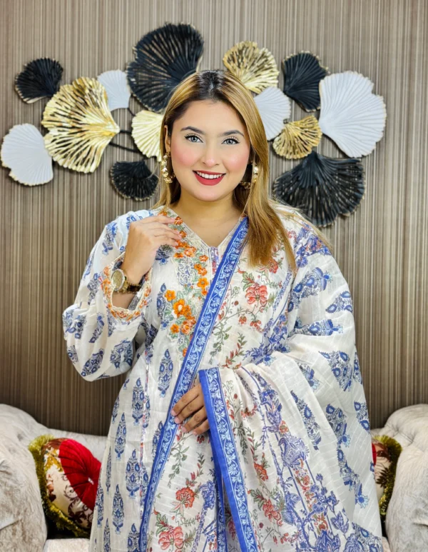 Pakistani  inspired stitched 3 piece kameez set